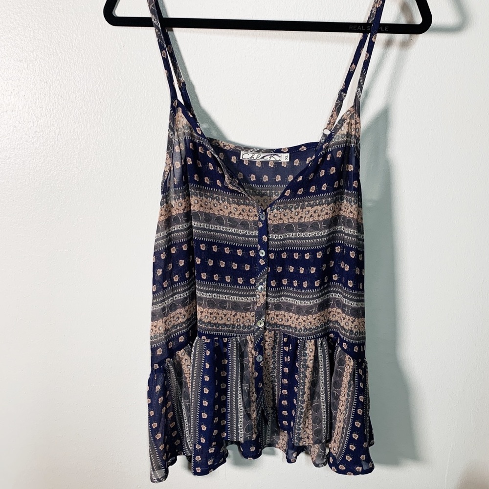 CHLOE K Button Down Top XL